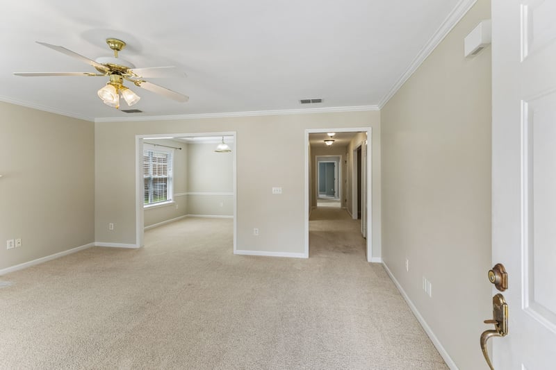 335 Forest Glen Cir, Murfreesboro, TN 37128