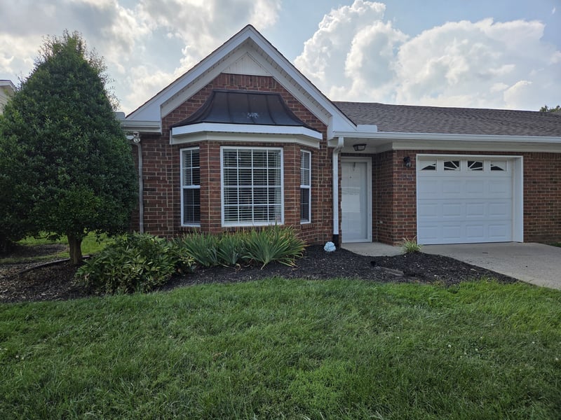 335 Forest Glen Cir, Murfreesboro, TN 37128