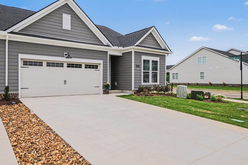 2406 Audubon Ln, Murfreesboro, TN 37128