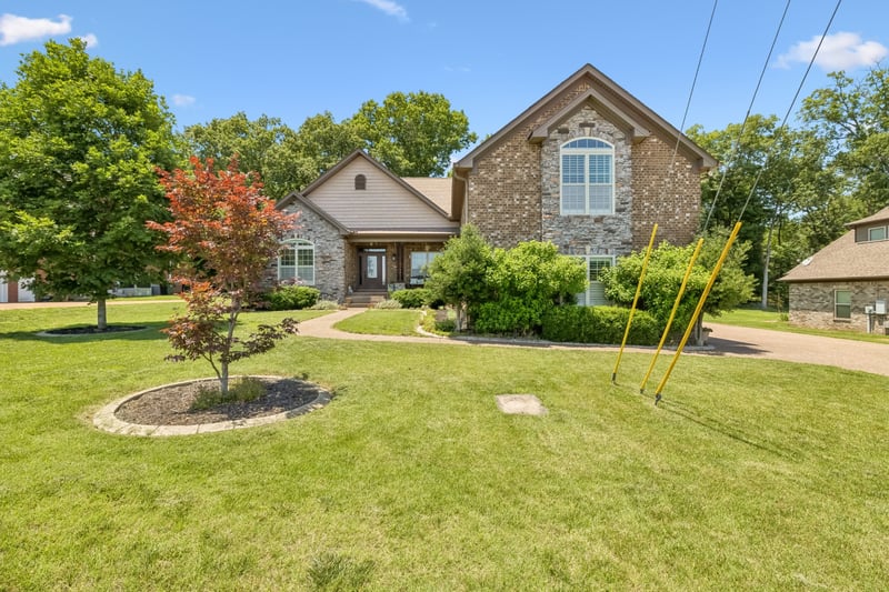 818 Tall Oak Trl, Mount Juliet, TN 37122