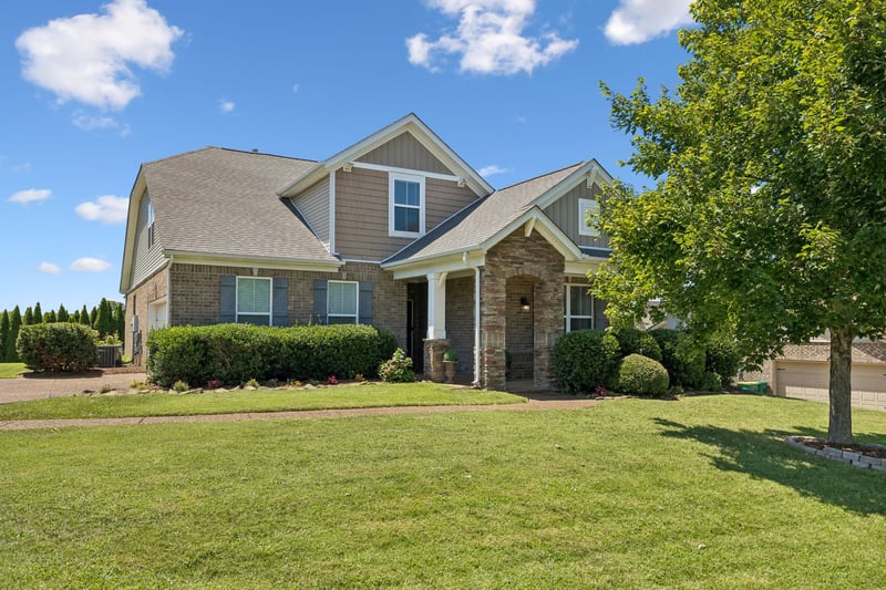 2293 Dewey Dr, Spring Hill, TN 37174