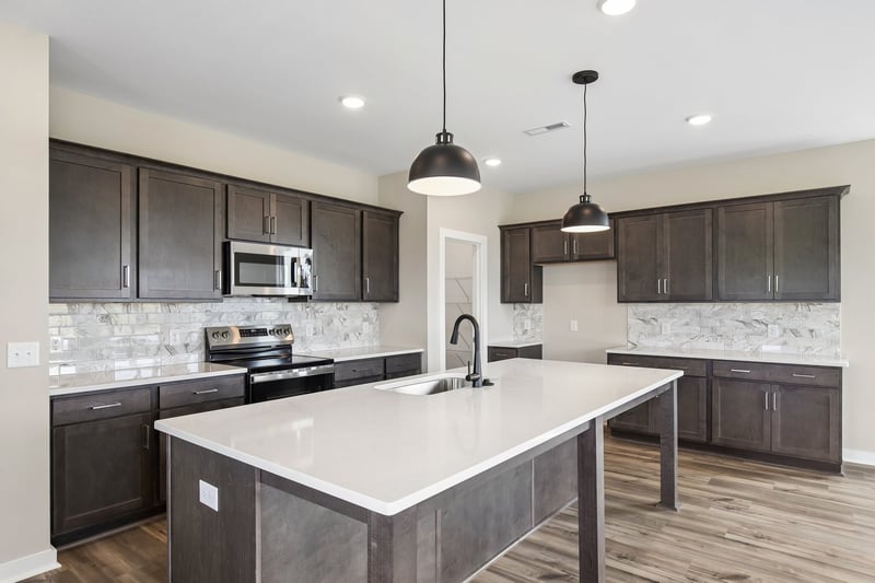 600 Sun Bear Ln, Mount Pleasant, TN 38474