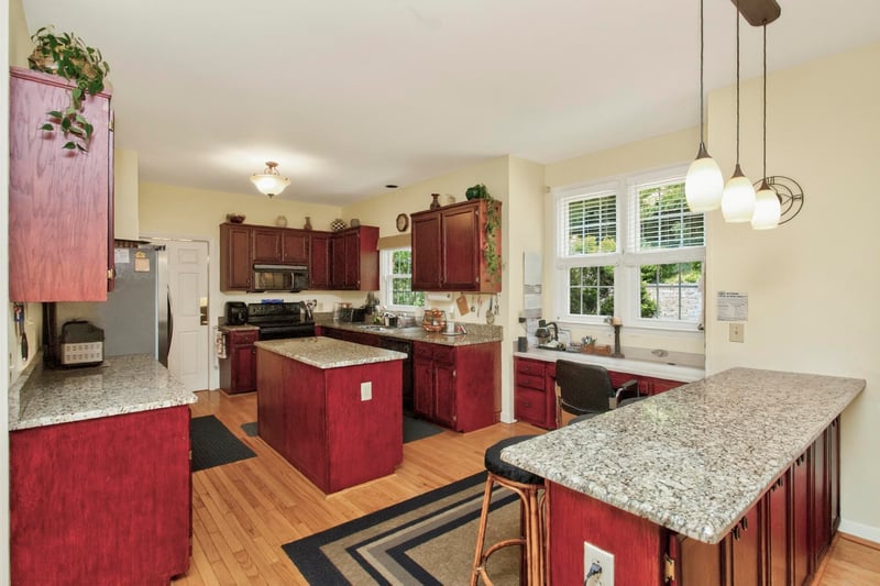 1544 Eller Dr, Nashville, TN 37221