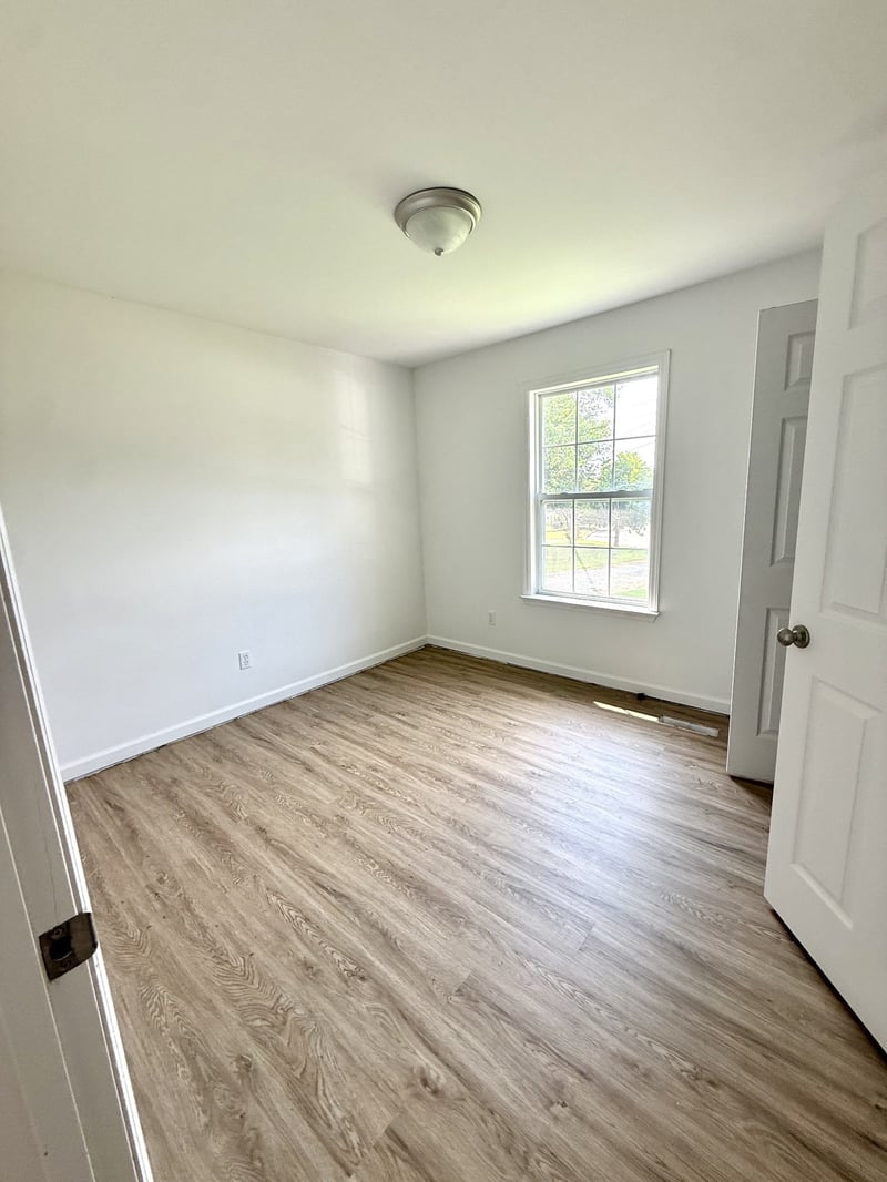 2916 Edge Park Ct, Columbia, TN 38401