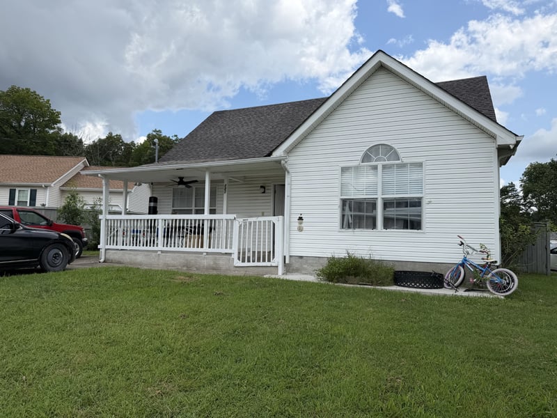 100 Bungalow Ct, Smyrna, TN 37167
