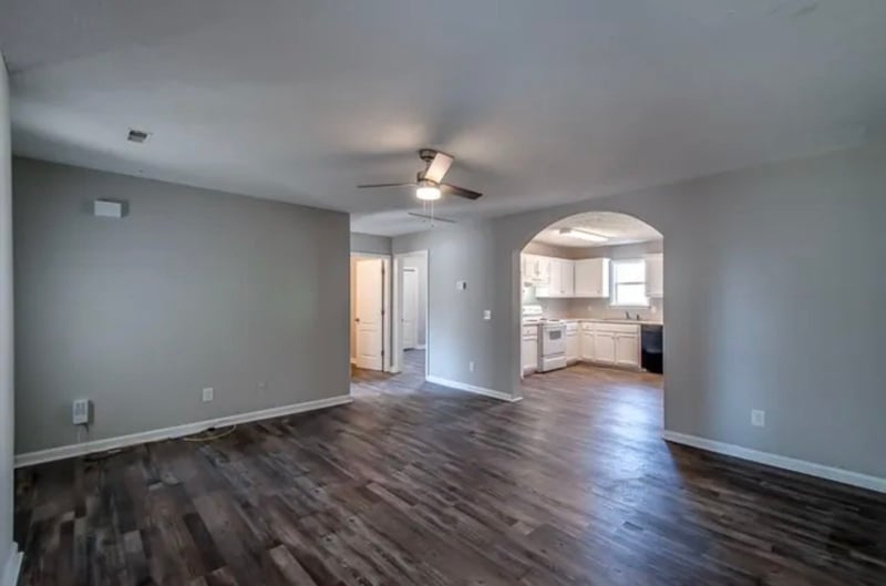 100 Bungalow Ct, Smyrna, TN 37167