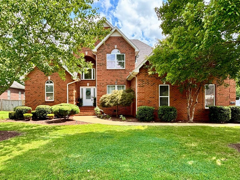 2813 Schoolside St, Murfreesboro, TN 37128