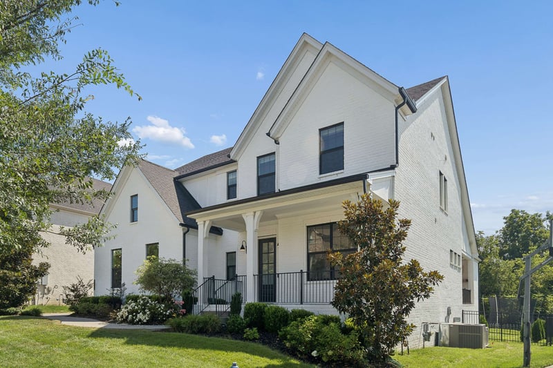 2049 Belsford Dr, Nolensville, TN 37135