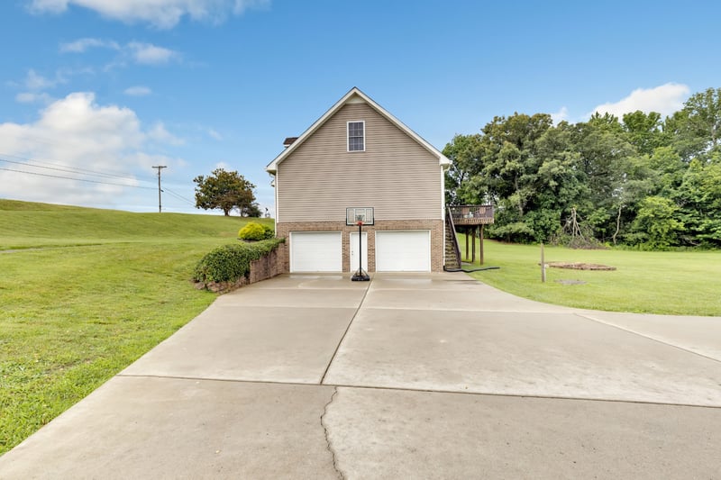 4267 Mount Zion Rd, Springfield, TN 37172