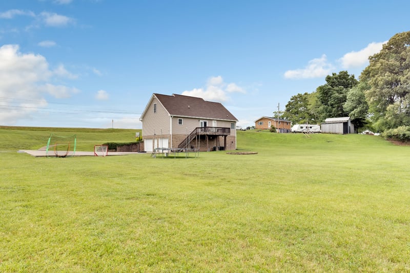4267 Mount Zion Rd, Springfield, TN 37172