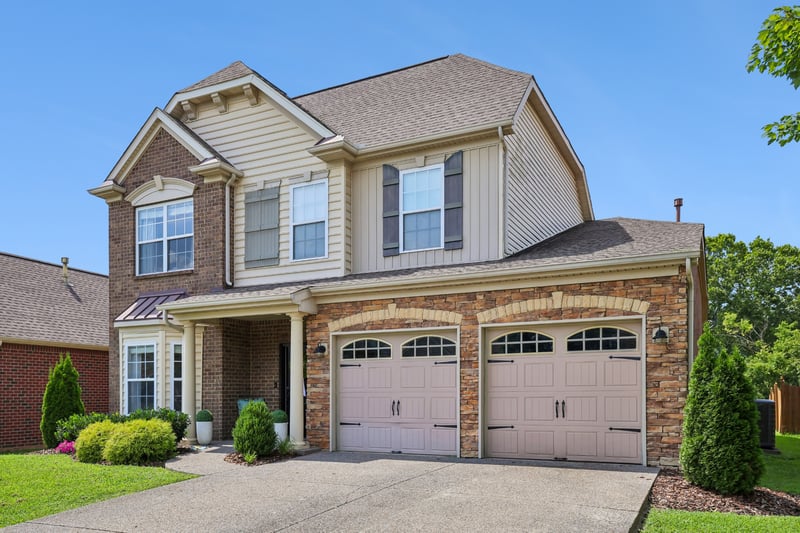 257 Meandering Dr, Lebanon, TN 37090