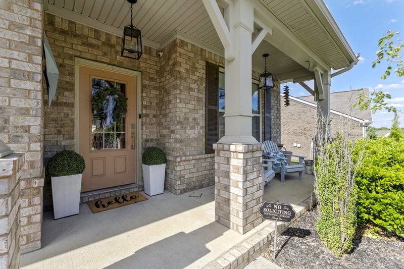 8048 Forest Hills Dr, Spring Hill, TN 37174
