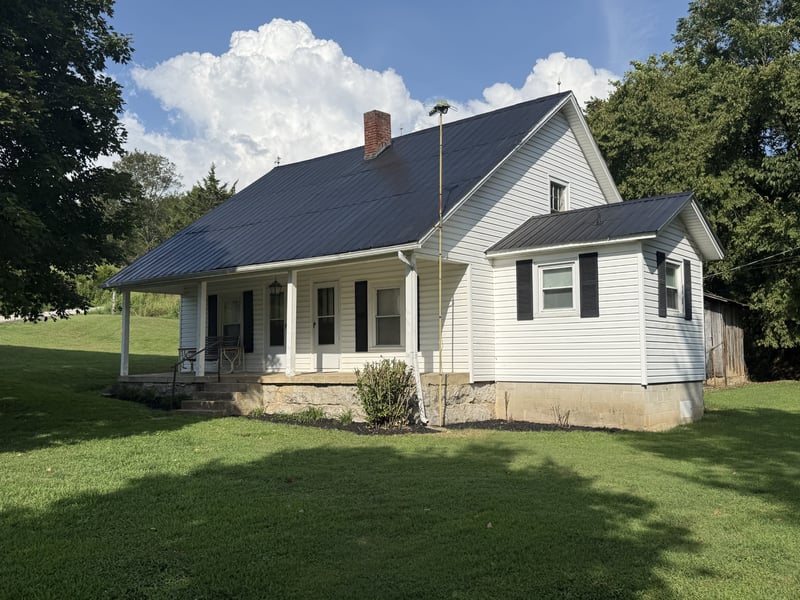 328 Young Branch Rd, Dixon Springs, TN 37057