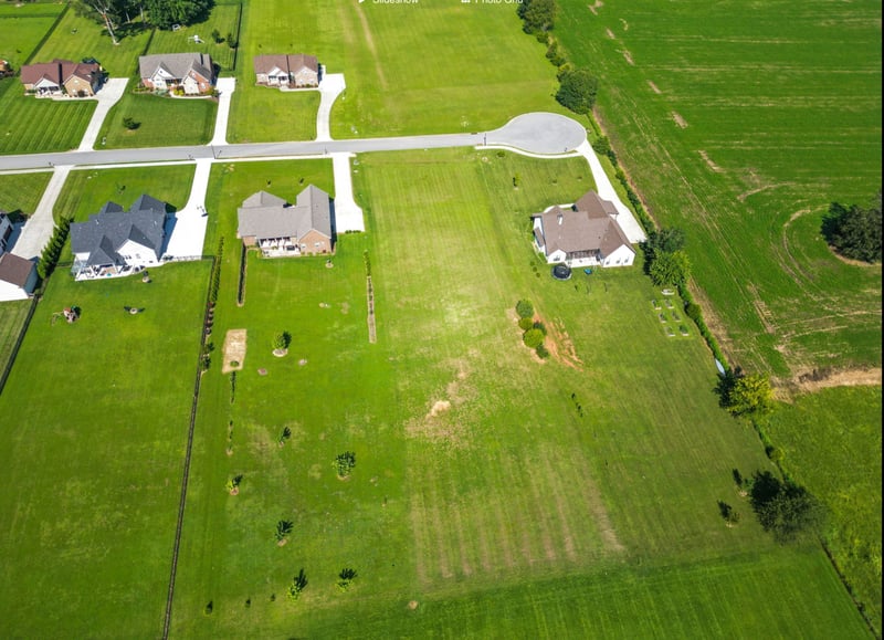 136A Wind Wood Dr, Portland, TN 37148