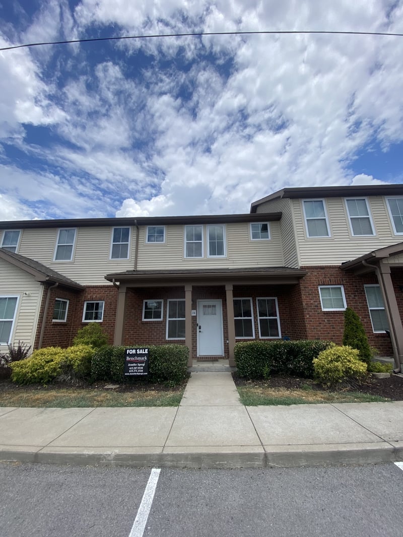 4124 George Buchanan Dr, La Vergne, TN 37086