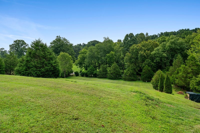 5812 Buckner Loop Rd, Cumberland Furnace, TN 37051