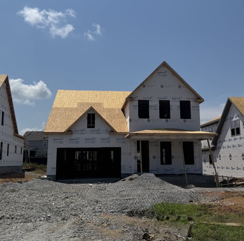 3388 Vinemont Dr, Thompsons Station, TN 37179