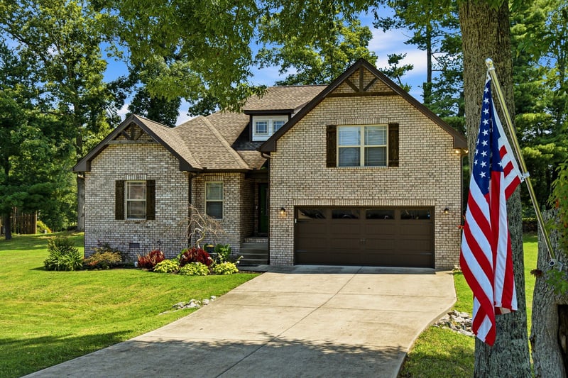 1044 Northridge Dr, Greenbrier, TN 37073