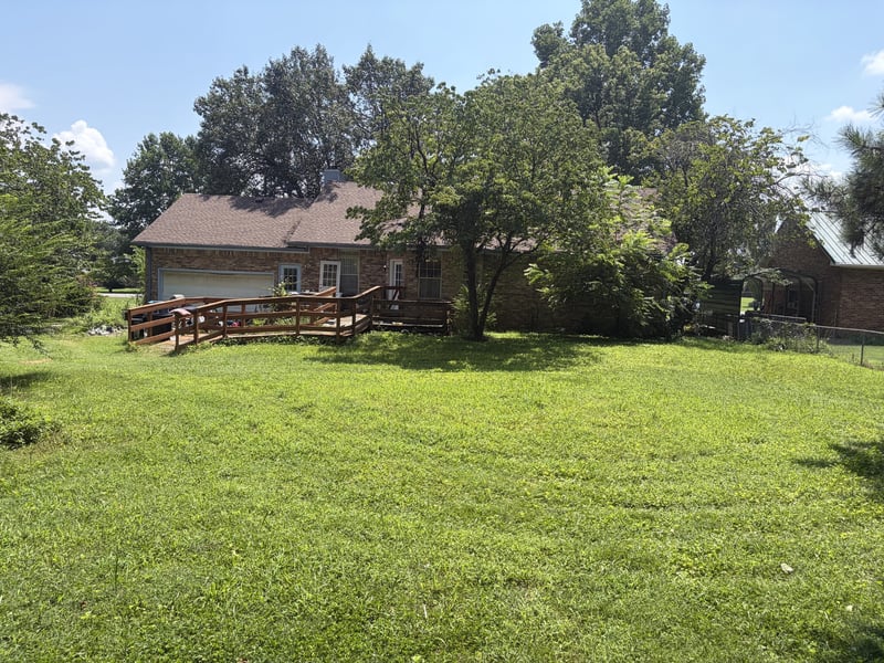 2414 Miranda Dr, Murfreesboro, TN 37129