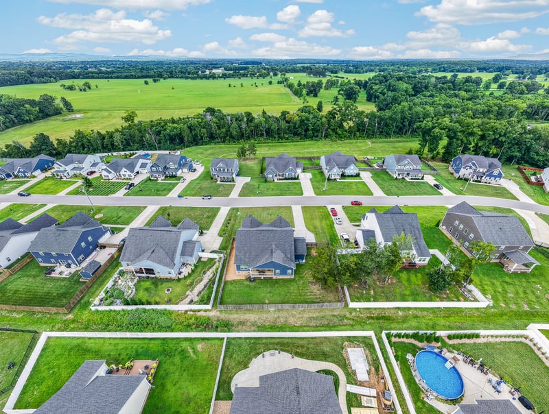 1427 Dawbarn Dr, Murfreesboro, TN 37128