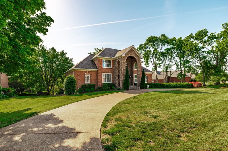 137 Mimosa Dr, Gallatin, TN 37066