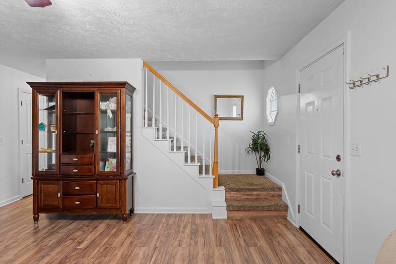 126 Fall Creek Dr, Murfreesboro, TN 37129