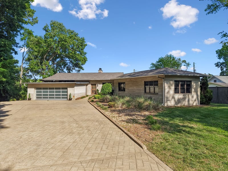 4434 Brush Hill Rd, Nashville, TN 37216