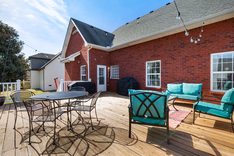 5130 Reagan Dr, Murfreesboro, TN 37129