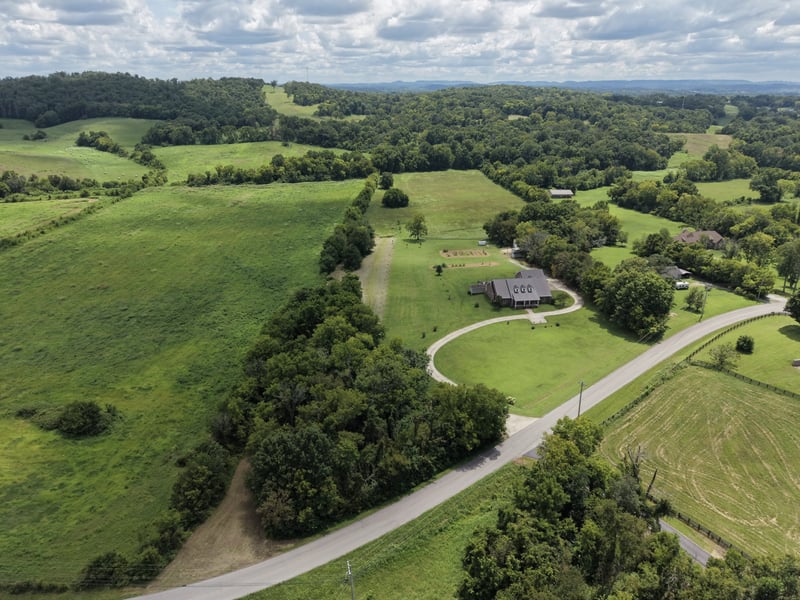 2865 Mccanless Rd, Nolensville, TN 37135