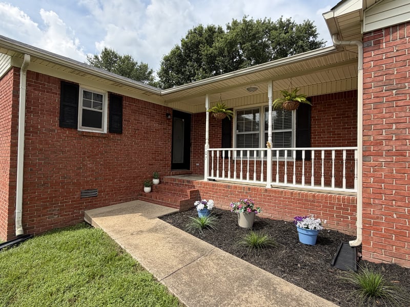 107 Kimberly Dr, Columbia, TN 38401