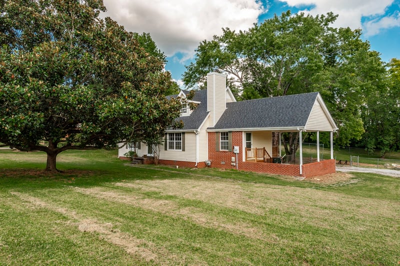 1241 Timberwood Dr, Gallatin, TN 37066