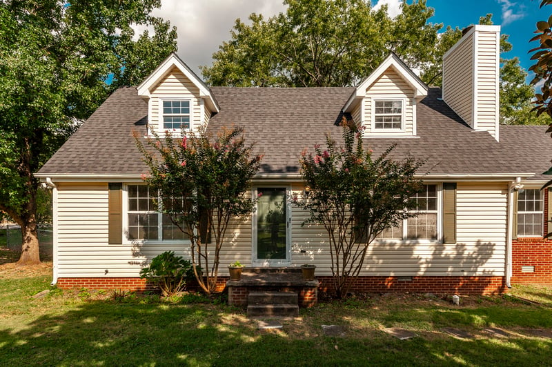 1241 Timberwood Dr, Gallatin, TN 37066