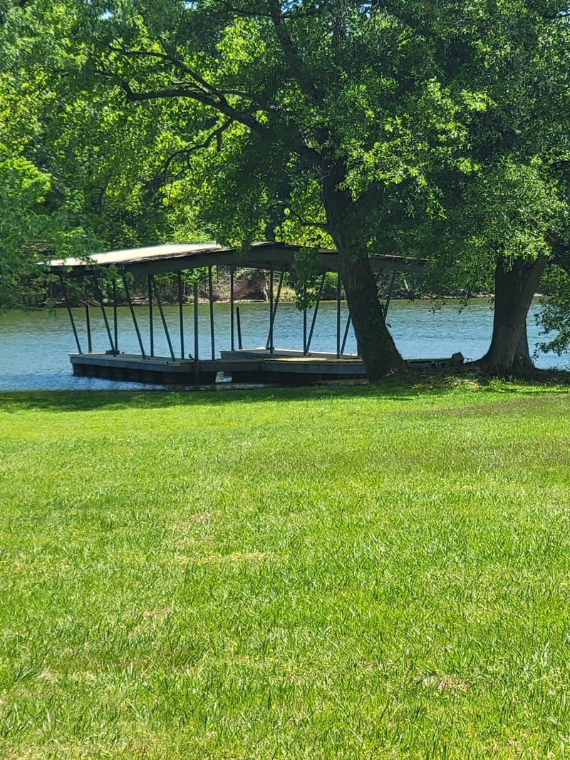 110 Meadowlake Ct, Hendersonville, TN 37075