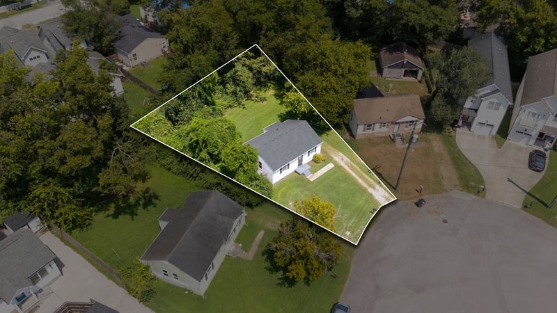 5914 Carl Pl, Nashville, TN 37209