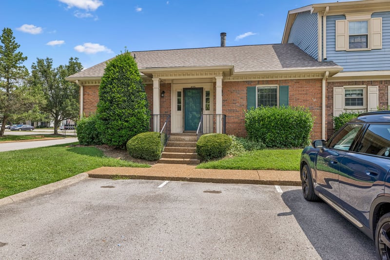 833 Brentwood Pt, Brentwood, TN 37027