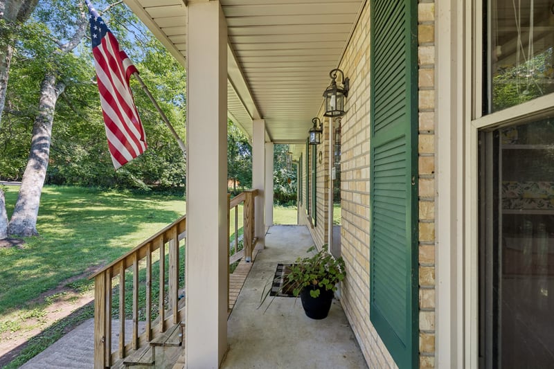 609 Clifton Dr, Goodlettsville, TN 37072