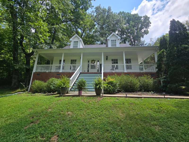 203 Brady Dr, Dickson, TN 37055