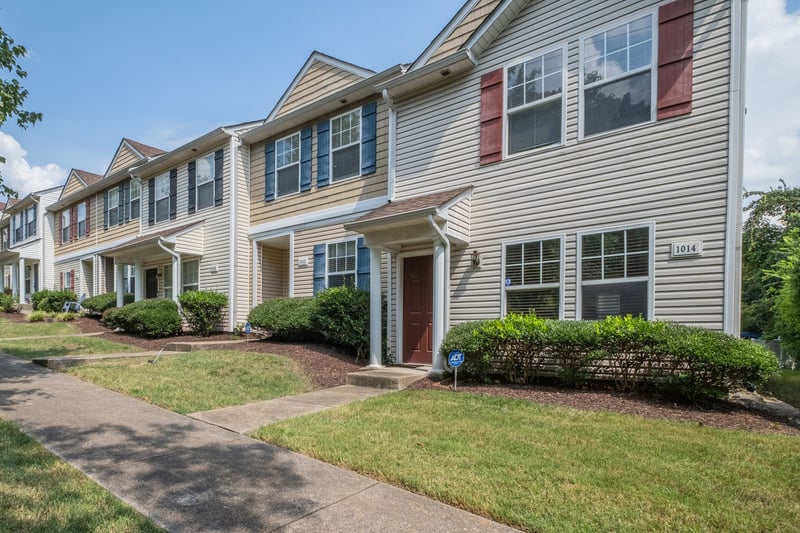 1014 Halifax Ln, Antioch, TN 37013