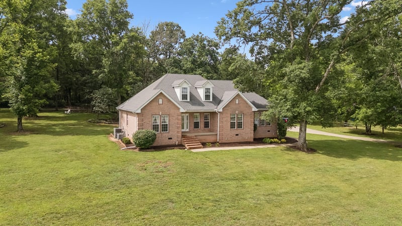 698 Goshen Rd, Lebanon, TN 37087