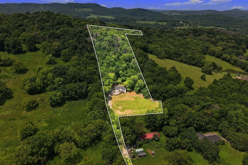 1190 Patton Hollow Rd, Watertown, TN 37184