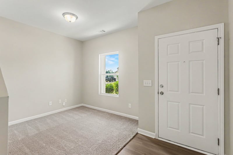 2227 Bee Hive Dr, Columbia, TN 38401