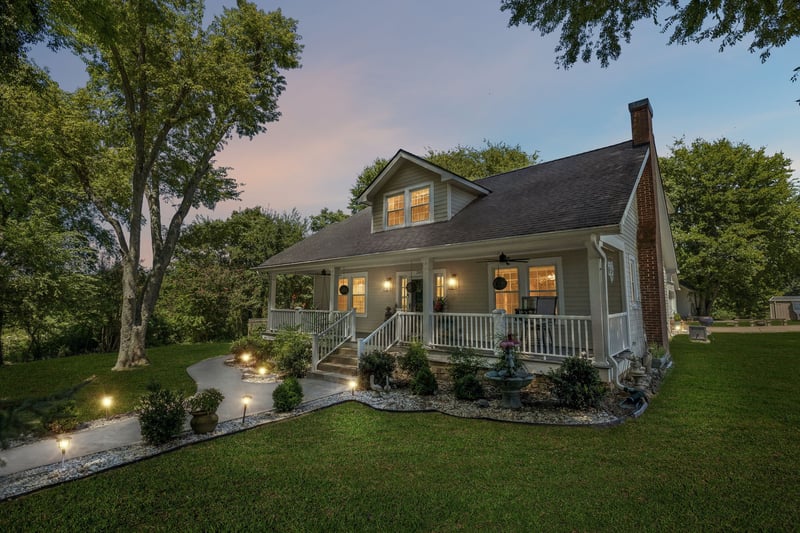 2621 Pillow Due Ln, Columbia, TN 38401