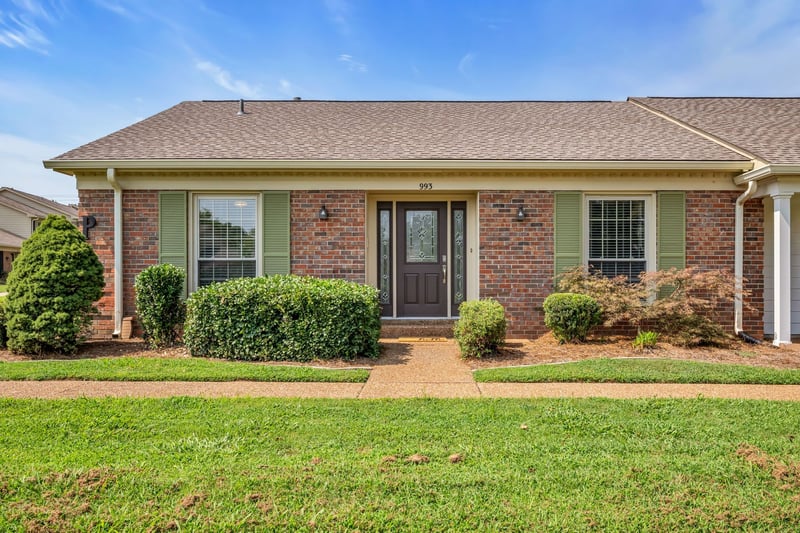 993 Todd Preis Dr, Nashville, TN 37221