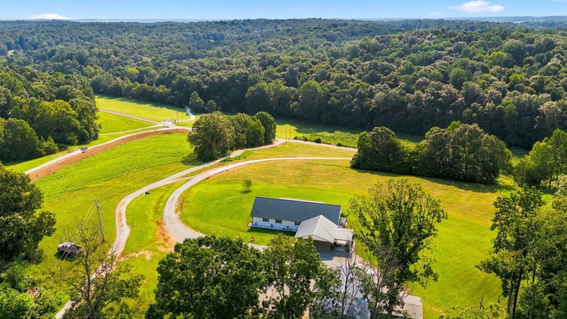 1043 Murphy Hollow Rd, Vanleer, TN 37181