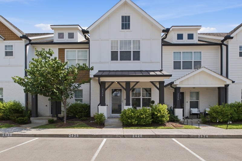 2426 Sayerville Ave, Old Hickory, TN 37138