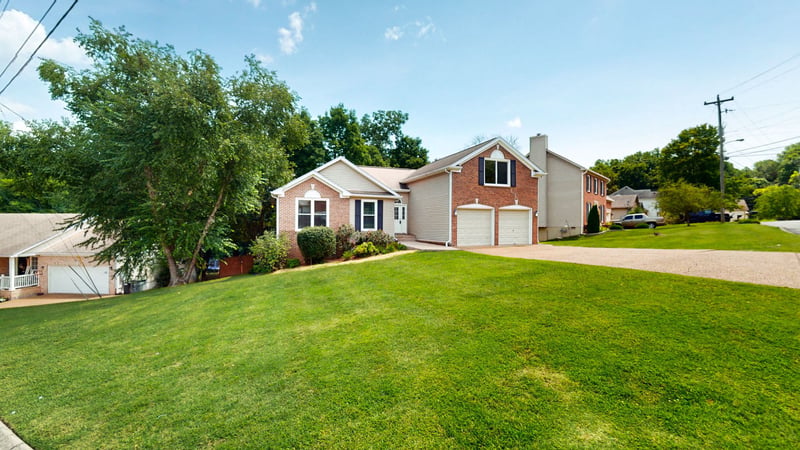 2708 Leesa Ann Ln, Old Hickory, TN 37138