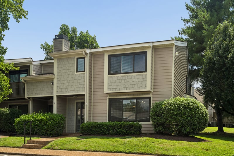 608 Barlin Dr, Nashville, TN 37221