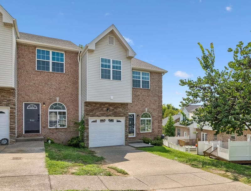 900 Spence Enclave Ct, Nashville, TN 37210