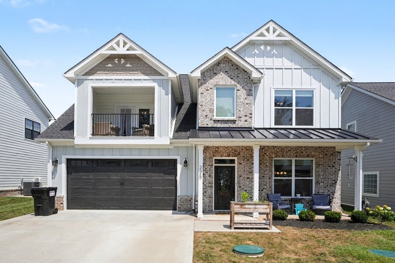 225 Daniel St, Pleasant View, TN 37146