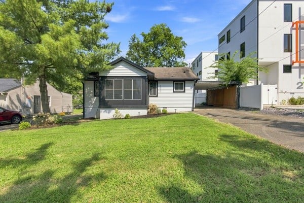2011 Overby Rd, Nashville, TN 37207